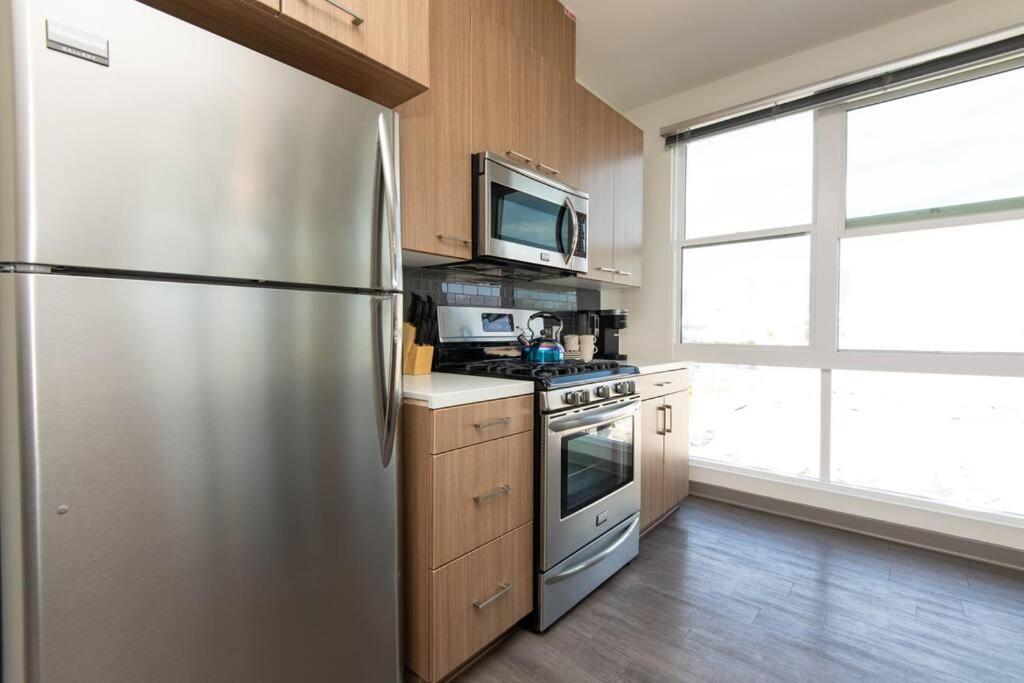 Centrally Located Apartments With Free Parking Glendale Eksteriør billede