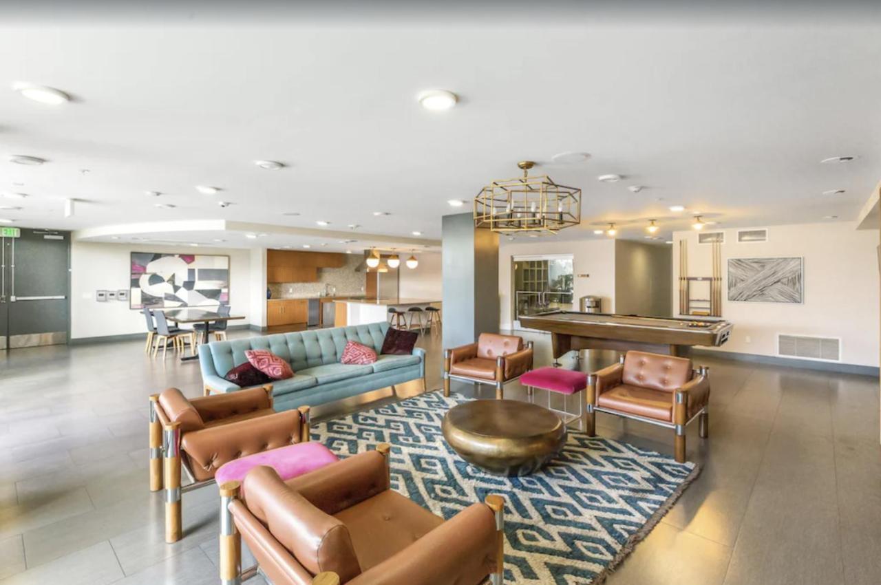 Centrally Located Apartments With Free Parking Glendale Eksteriør billede